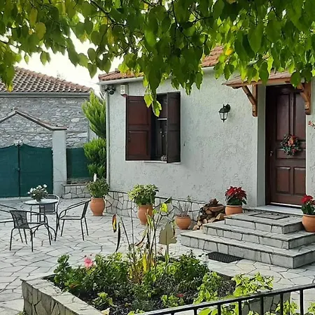 Anthoulas House Ferienhaus